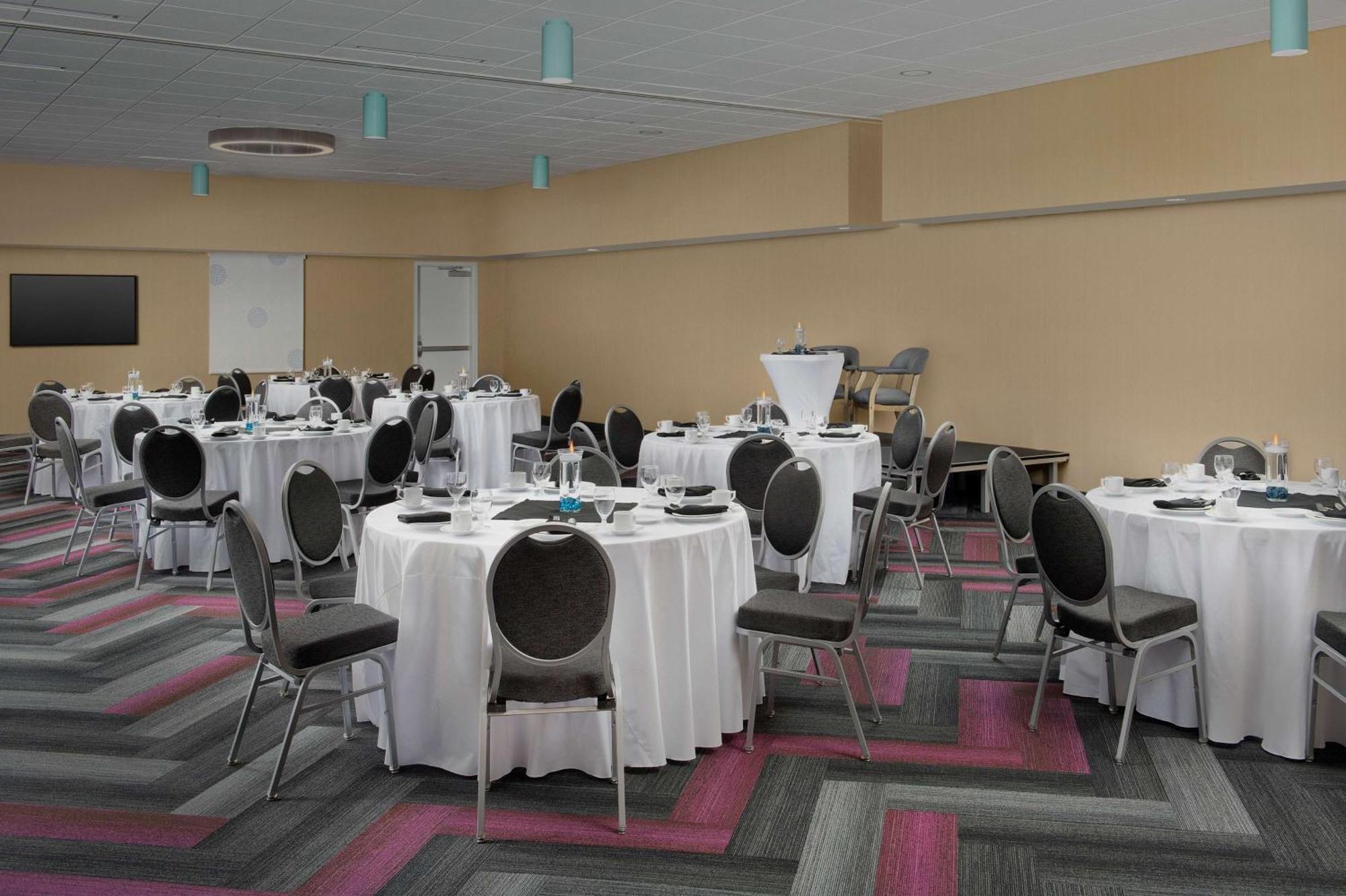 فندق Tru By Hilton Orlando Convention Center Williamsburg المظهر الخارجي الصورة